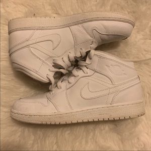 Air Jordan 1 Mid